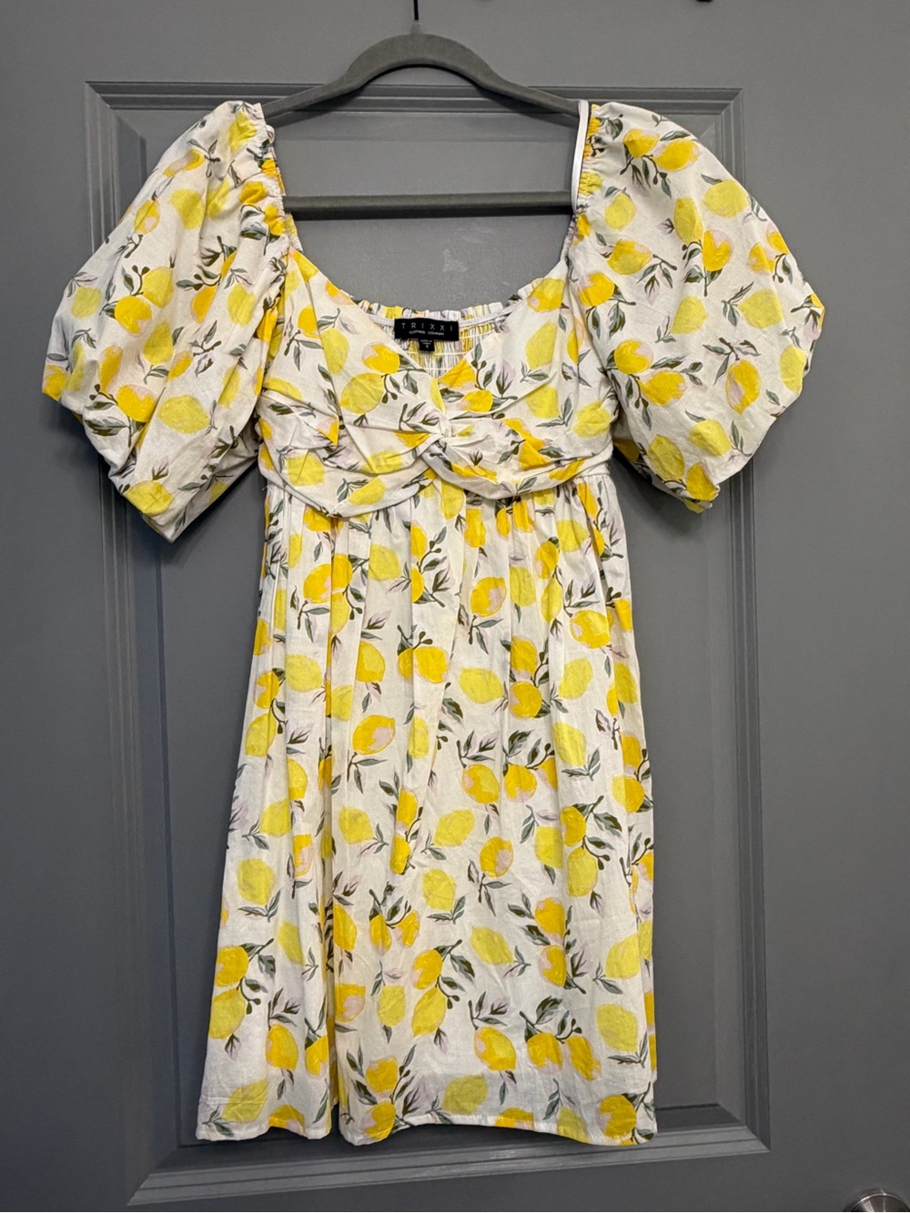 Trixxi Yellow Lemon-Print Puff Sleeve Dress